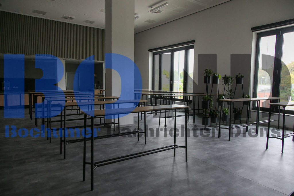 SES_LOHSYU20250822-7 | bond - Realisiert mit Pictrs.com