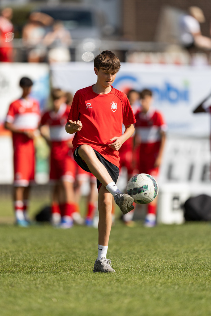 Fußball I Männer I 40. Pfingscup Hollage I 13220 | realhellocedii - Realisiert mit Pictrs.com