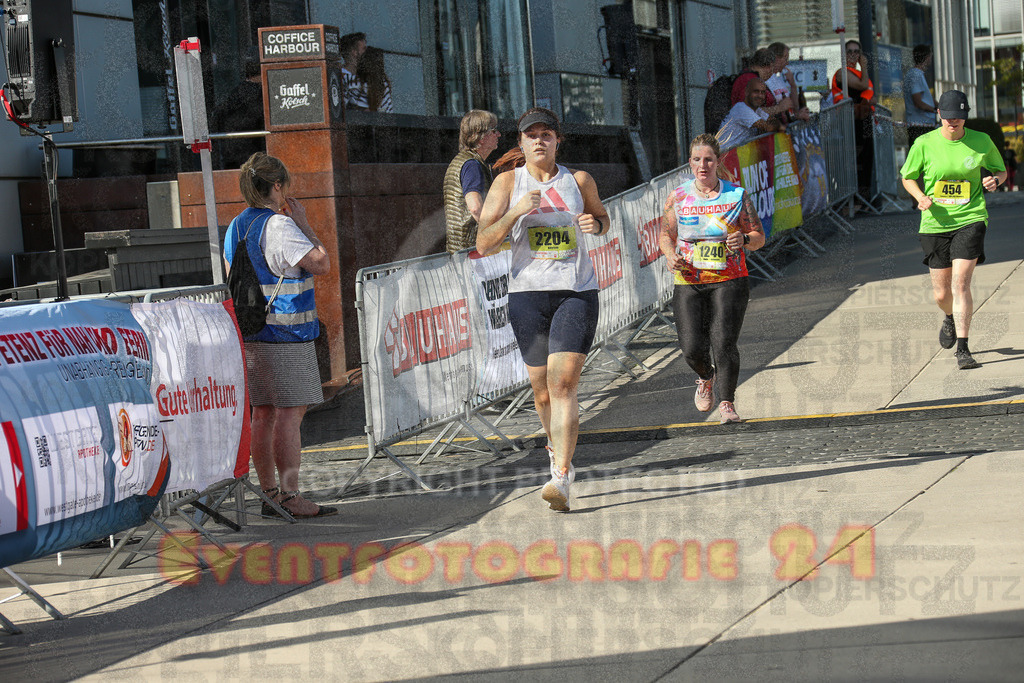 240921_1500_EX1_4228 | Sportfotografie im Rhein-Sieg Kreis, Köln, Bonn, NRW, Rheinland Pfalz, Hessen, etc. Unser Tätigkeitsfeld umfasst den Laufsport vom Volkslauf über den Marathon, Duathlon, Triathon bis zum Ultralauf wie Kölnpfad Ultra oder Schindertrail.