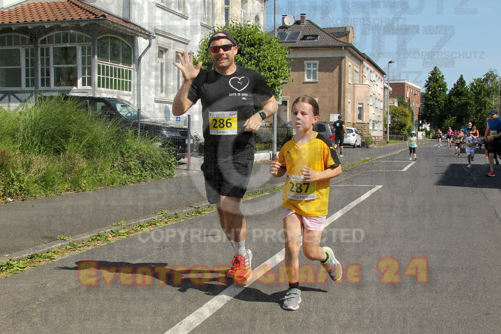 250621_1049_EV4_4420 | Sportfotografie im Rhein-Sieg Kreis, Köln, Bonn, NRW, Rheinland Pfalz, Hessen, etc. Unser Tätigkeitsfeld umfasst den Laufsport vom Volkslauf über den Marathon, Duathlon, Triathon bis zum Ultralauf wie Kölnpfad Ultra oder Schindertrail.