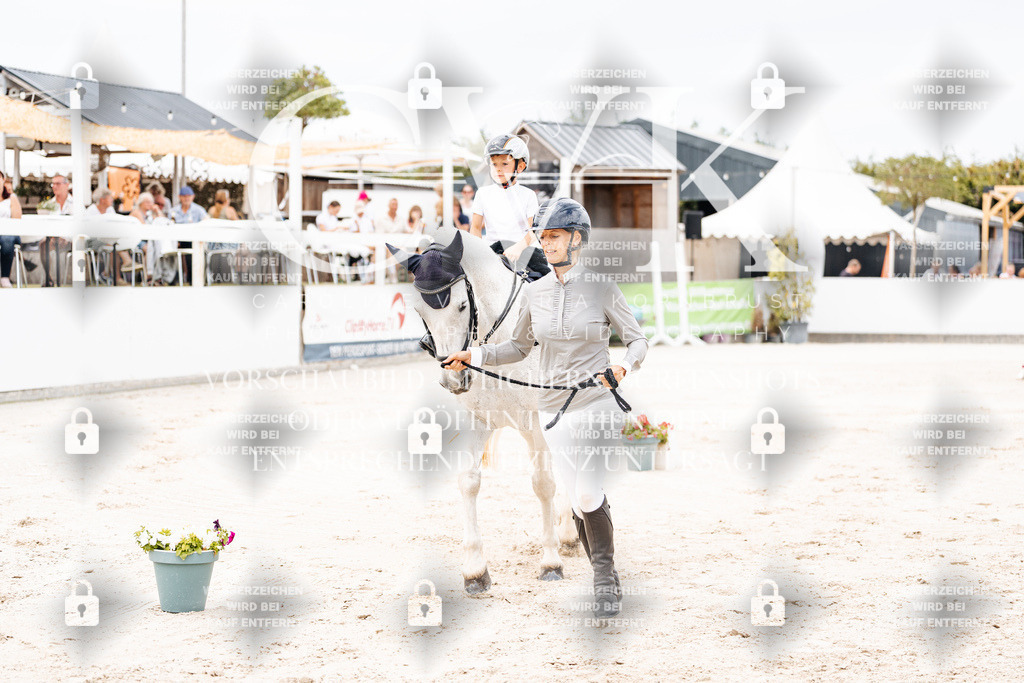 CK907145 | Turnierfotografie Pferdefotografie Trier Rheinland-Pfalz Pferdesport Reitsport Tierfotografie Sportfotografie Pferdevideo Pferdevideografie Equestrianvideography equestrianphotography  - Realisiert mit Pictrs.com