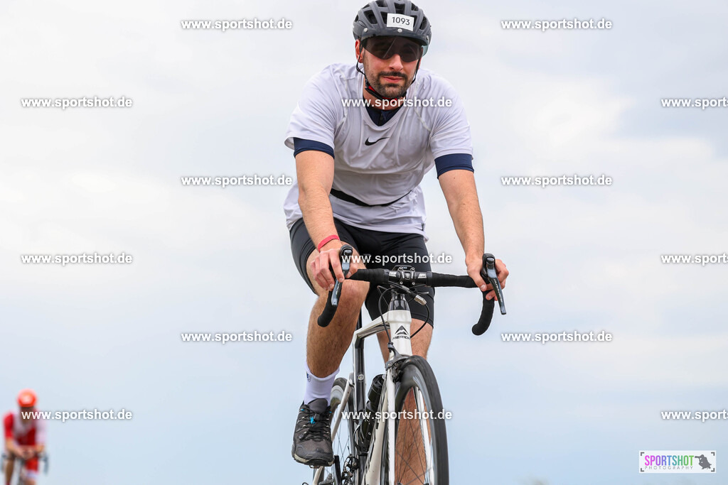 BR8A4074 | Stadttriathlon Erding 2025. #yourpictrs #sportshot_your_pictrs @Sportshotphotography #stadttriathlonerding Copyright: www.sportshot.de