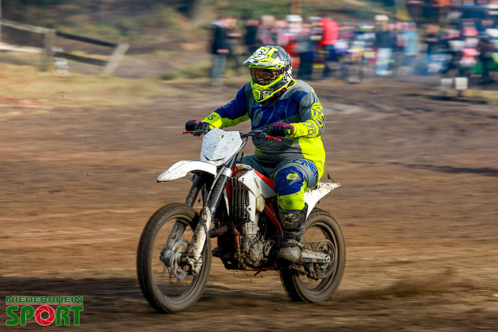 OpenTrack2024_Sonntag_Hobbyfahrer_130 | Bildergalerie von Sport-Ereignissen aber auch von weiteren spannenden Dingen - nicht nur vom Niederrhein. In Anlehnung an den bekannten Spruch von Hanns Dieter Hüsch heißt das Motto: "Niederrhein ist überall".  - Realisiert mit Pictrs.com