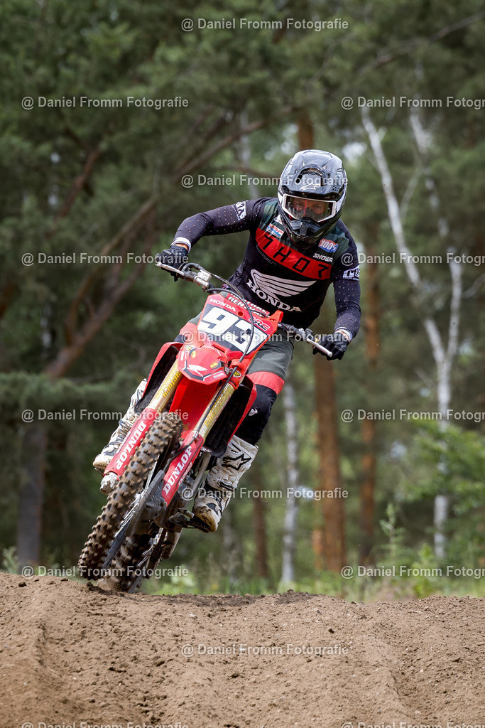 0V8A7692 | DanielFrommFotografie - Realisiert mit Pictrs.com
