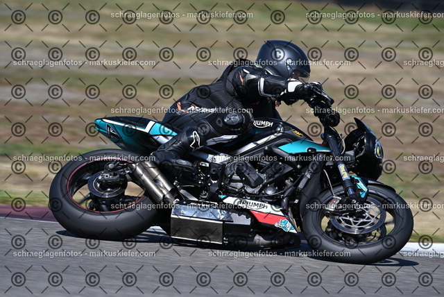 26bt04-0170 | markuskiefer.com - Realisiert mit Pictrs.com