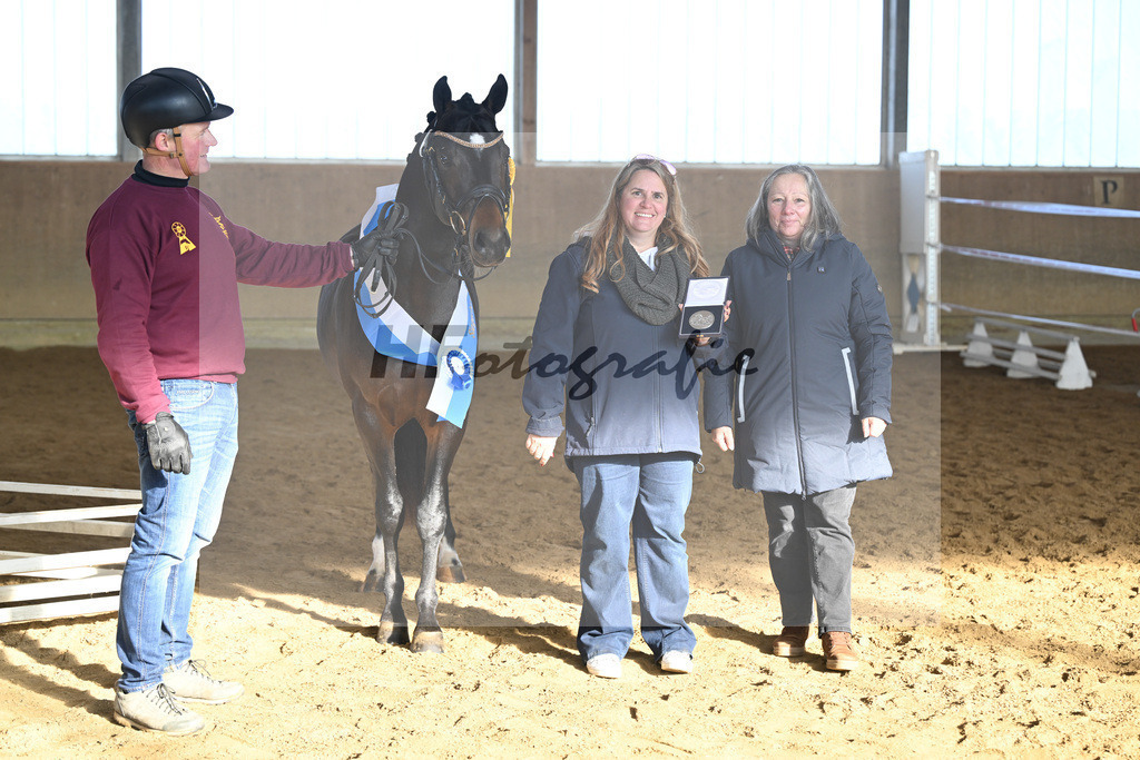 Kat-Nr. 6 Junkbrunnens Nomen est Omen v. Neverland WE_Thomas_49250269 | hf-fotografie - Realisiert mit Pictrs.com