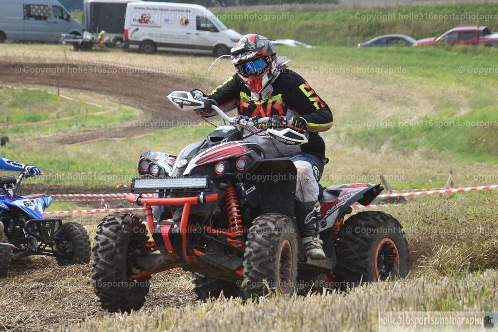 DSC_0475 (2) | Sportfotografie , Motorsport, Motoross, Reitsport, Mointainbike, Enduro,
Landschaft , Outdoor, Eventfotografie, Landschaft, Bilder online bestellen - Realisiert mit Pictrs.com