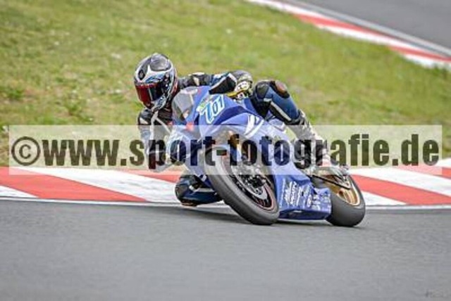 spof9293 | Professionelle Fotos von Sportveranstaltungen, aber auch Hochzeiten und anderen Events. - Realisiert mit Pictrs.com