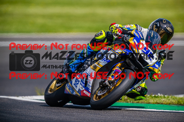 MaZZes_FotoMatrix_220506_97895 | Fotograf Mathias Schmid
Sportfotograf,
Eventfotograf,
Hochzeitsfotograf,
Portraitfotograf