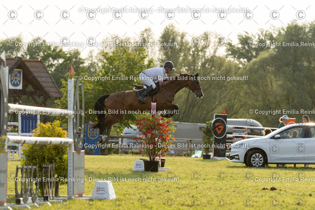 CL5A1393 | Emilia Reinking Fotografie - Realisiert mit Pictrs.com