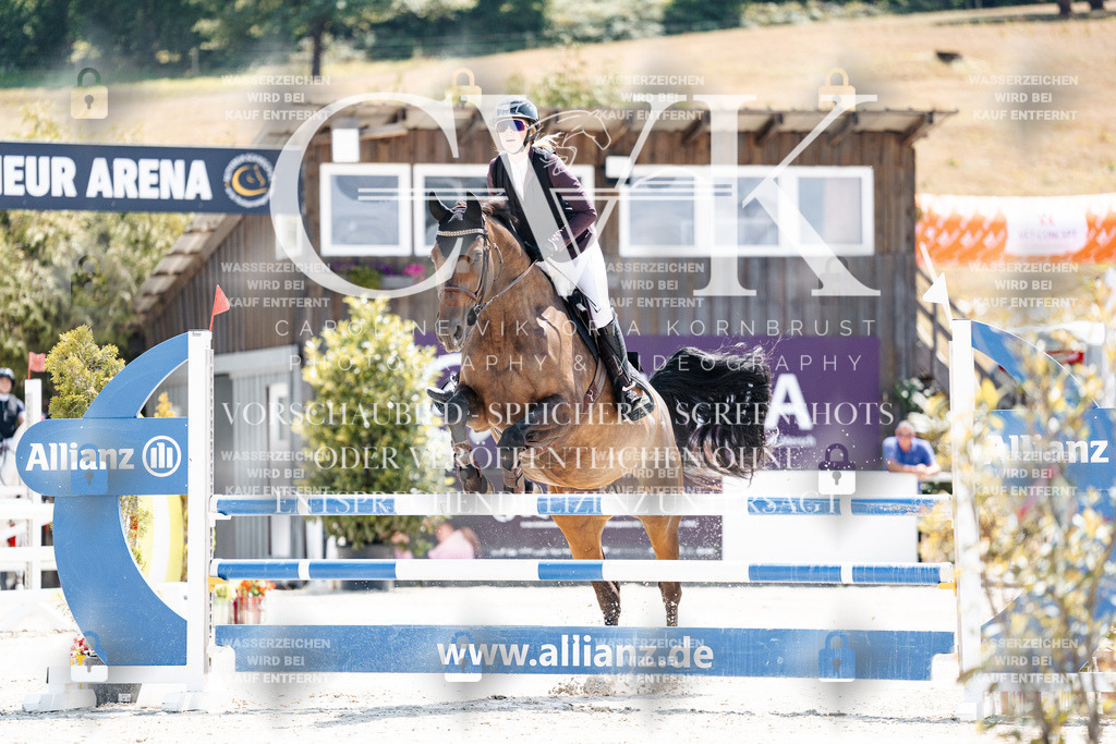 CK907412 | Turnierfotografie Pferdefotografie Trier Rheinland-Pfalz Pferdesport Reitsport Tierfotografie Sportfotografie Pferdevideo Pferdevideografie Equestrianvideography equestrianphotography  - Realisiert mit Pictrs.com