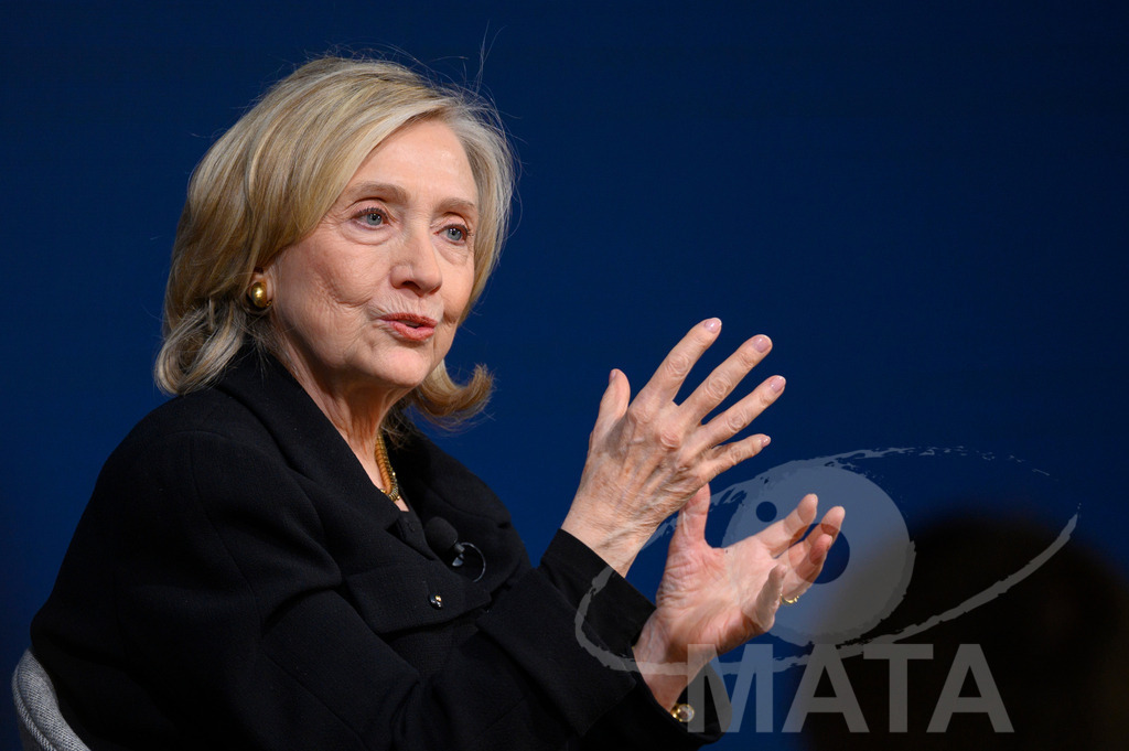 _DWI3180 | Die US-Politikerin Hillary Clinton auf der Veranstaltung Bridging Scholarship and Statecraft im Rahmen der Münchner Sicherheitskonferenz 2026. München, 13.02.2026 Bayern Deutschland  - Realisiert mit Pictrs.com