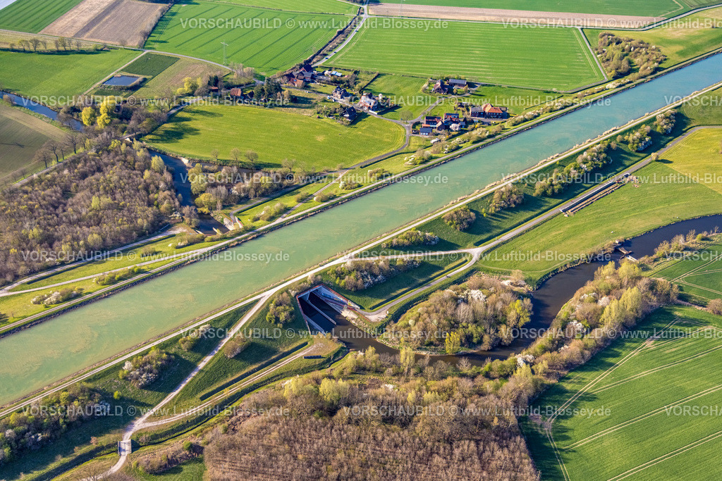 Olfen250404985 | Luftbild, Naturpark Hohe Mark, Datteln-Ems-Kanal Kanalüberführung und Fluss Stever, Olfen-Kirchspiel, Olfen, Münsterland, Nordrhein-Westfalen, Deutschland