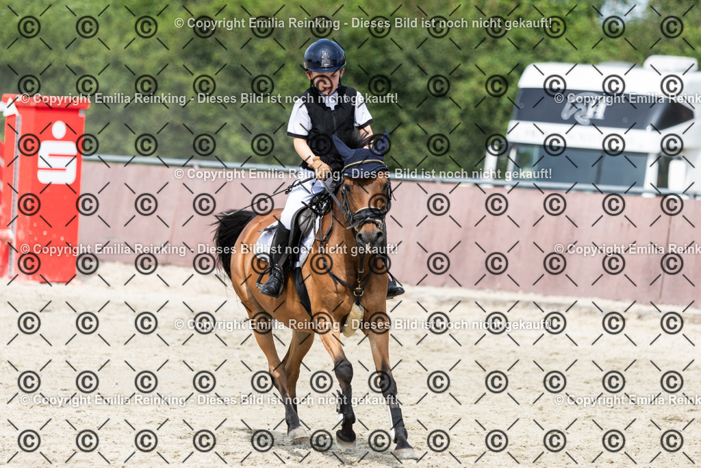 CL5A4127 | Emilia Reinking Fotografie - Realisiert mit Pictrs.com