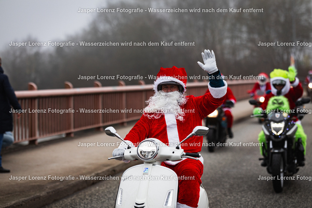 X-Mas Ride I Kiel I 2025 | Jasper Lorenz Fotografie - Realisiert mit Pictrs.com