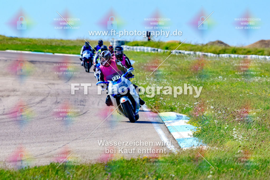 _TOU3925 | Hier findet Ihr Bilder von Touristenfahrten auf der Nürburgring Nordschleife oder von anderen Veranstaltungen die ich besucht habe. Viel Spass beim Durch Schauen 