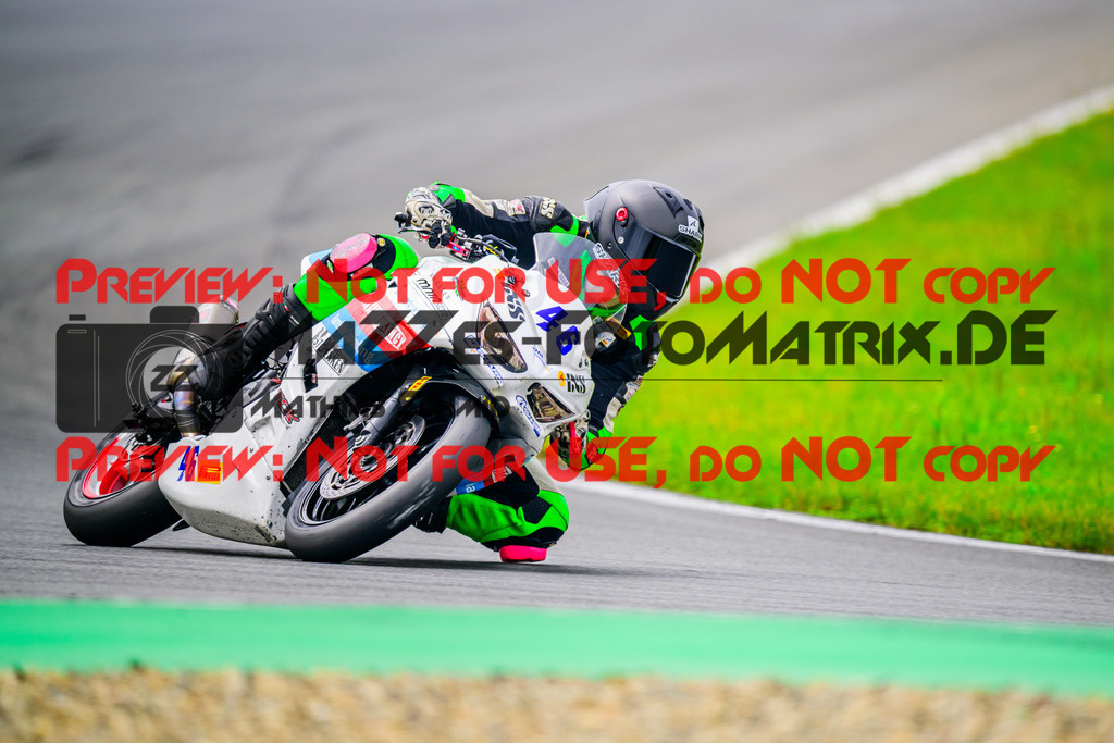 MaZZes_FotoMatrix_240602_6007705_8823 | SSP300