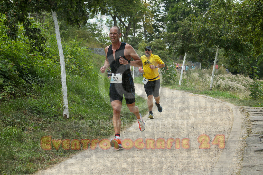 250824_1409_EX1_5166 | Sportfotografie im Rhein-Sieg Kreis, Köln, Bonn, NRW, Rheinland Pfalz, Hessen, etc. Unser Tätigkeitsfeld umfasst den Laufsport vom Volkslauf über den Marathon, Duathlon, Triathon bis zum Ultralauf wie Kölnpfad Ultra oder Schindertrail.