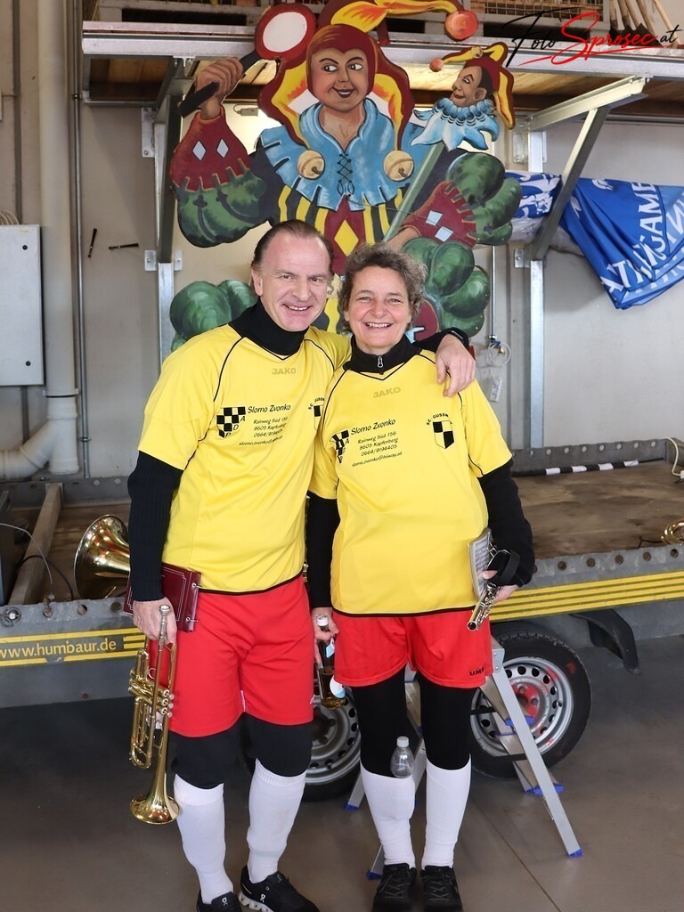 fasching-mariazell2025 (8) | Mit meiner Kamera halte ich besondere Augenblicke, faszinierende Landschaften und interessante Details fest. Dabei entstehen ganz unterschiedliche Aufnahmen – von stimmungsvollen Landschaftsfotografien und beeindruckenden Drohnenaufnahmen über Pressefotos - Realisiert mit Pictrs.com