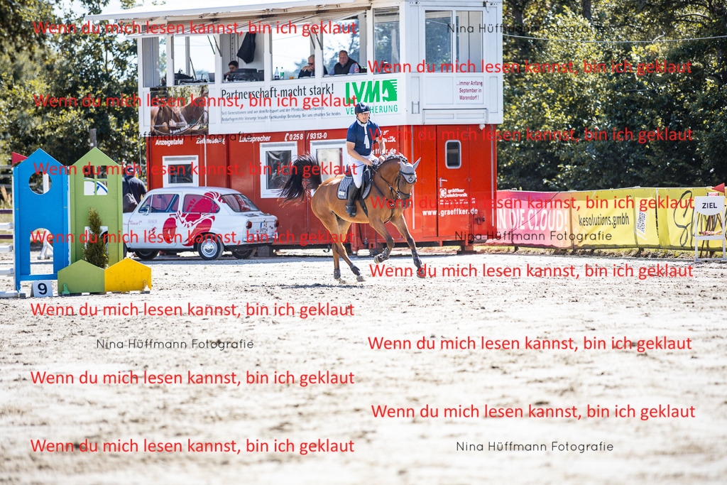 BK1A5236 | Turnierbilder Turnierfotos Nina Hüffmann Turnierfotografie Pferdefotografie Tierzeichnung Haustierzeichnung Pferdezeichnung Hundezeichnung Videograf  - Realisiert mit Pictrs.com