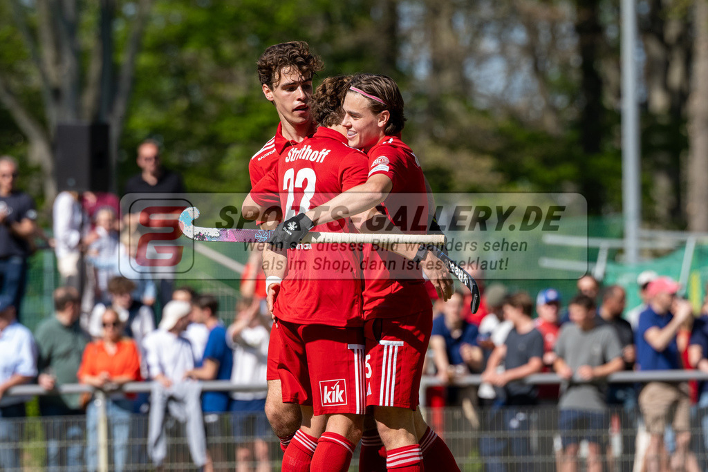 SFE_20250412_0141 | Köln, Deutschland, 12.04.2025:  Hockey 1. Bundesliga Herren Rot-Weiss Köln - Harvestehuder THC im KTHC Stadion Rot-Weiss Köln Tennis and Hockey Club am 12.04.2025 in Köln, Deutschland. (Foto von Stephan Fehrmann)Köln, Germany, 12.04.2025: Hockey 1. Bundesliga Herren Rot-Weiss Köln - Harvestehuder THC in KTHC Stadion Rot-Weiss Köln Tennis and Hockey Club at 12.04.2025 in Köln, Deutschland. (Foto from Stephan Fehrmann)