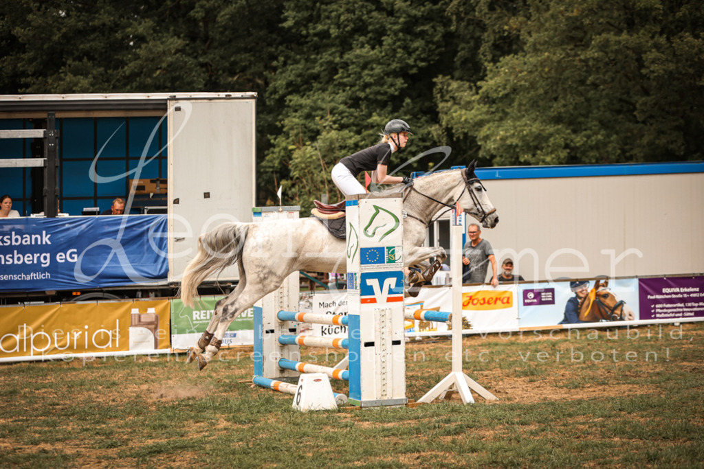 17.SaStA00033 | Leoni Ertmer Photography - Realisiert mit Pictrs.com