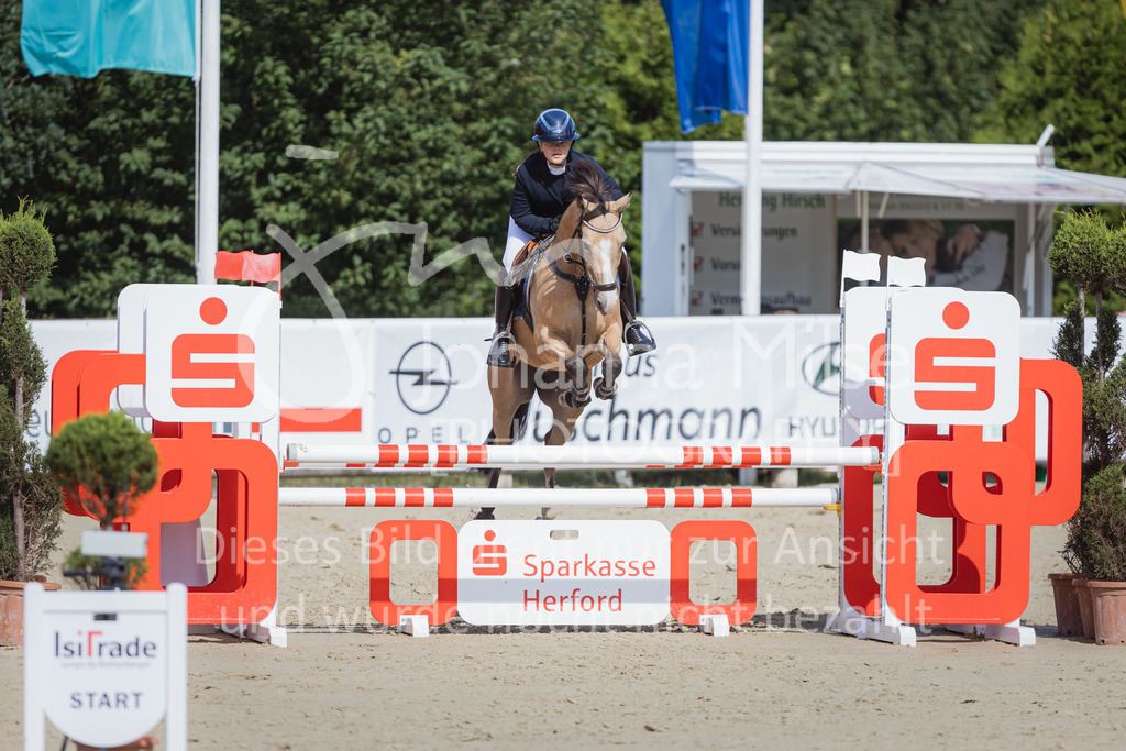 220728_BHO_RegioTour_A-Spr_JunJR-127 | Deine schönsten Turniermomente als professionelle Fotos! Entdecke hochwertige Pferdesport-Fotografie im Online-Shop. Jetzt Fotos finden & bestellen!