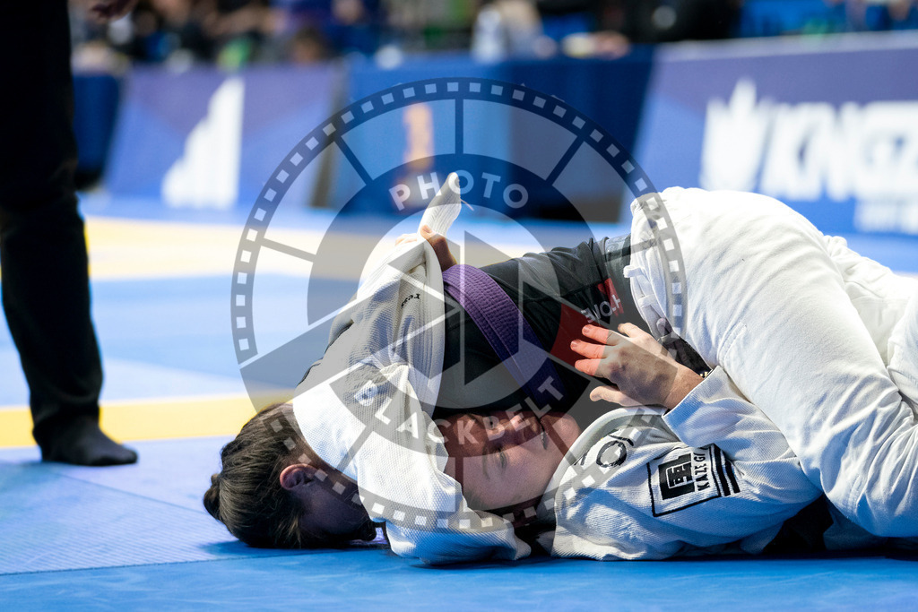 20240125PBB00265 | Fighters compete during the sixth day of the Brazilian Jiu-jitsu European Championship of the IBJJF in Paris, France, on January 25, 2024.