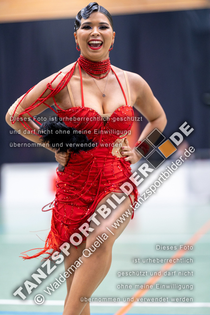 20230325-11913 | Hier finden Sie Tanz Bilder vom Latein und Standard Formationen tanzen. Sportbilder vom Tanzsport. Schöne Fotos und von Weltmeisterschaft, Europameisterschaft, Bundesliga, Regionalliga, Oberliga und Landesliga sowie von GOC Stuttgart, DanceComp, WM Bremen