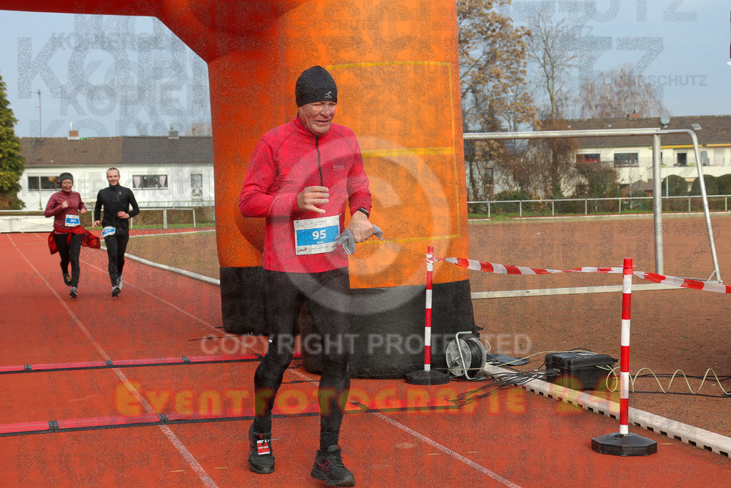 230129_1126_EX1_4909 | Sportfotografie im Rhein-Sieg Kreis, Köln, Bonn, NRW, Rheinland Pfalz, Hessen, etc. Unser Tätigkeitsfeld umfasst den Laufsport vom Volkslauf über den Marathon, Duathlon, Triathon bis zum Ultralauf wie Kölnpfad Ultra oder Schindertrail.