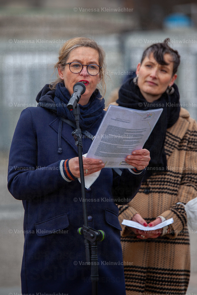  Trans Day Of Visibility Kundgebung 2022 in Berlin | Vanessa Kleinwächter - Realisiert mit Pictrs.com