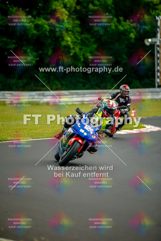 VBK-4623 | Hier findet Ihr Bilder von Touristenfahrten auf der Nürburgring Nordschleife oder von anderen Veranstaltungen die ich besucht habe. Viel Spass beim Durch Schauen 