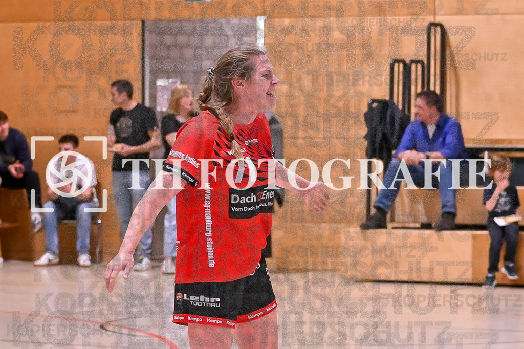 GER, SG Maulburg/Steinen - HB Kinzigtal, Handball, Suedbadenliga, 22. Spieltag, Saison 2023/2024, 27.04.2024 | Sabrina Gruber (SG Maulburg/Steinen, #71)

GER, SG Maulburg/Steinen - HB Kinzigtal, Handball, Suedbadenliga, 22. Spieltag, Saison 2023/2024, 27.04.2024

Foto: TH Fotografie/Thomas Hess