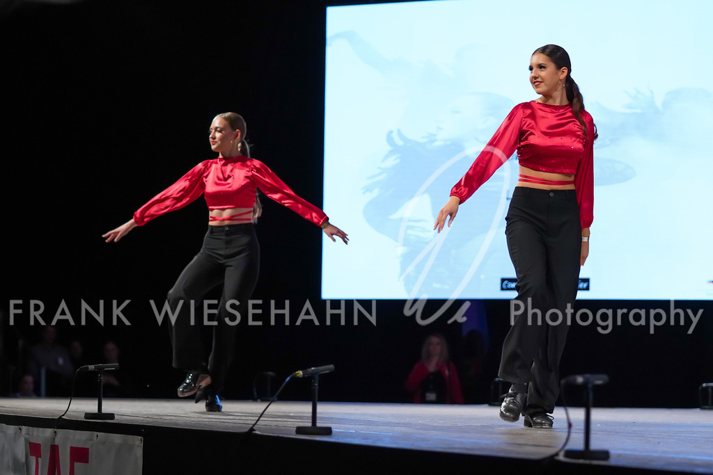 FW708495 | FRANK WIESEHAHN MEDIA - Realisiert mit Pictrs.com