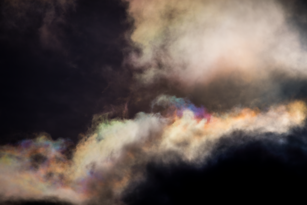 Die Wolke | Ich bin ein Fotograf aus Berlin und fotografiere aus Spaß an der Freude :) Meinen Motiven setze ich keine thematischen Grenzen. Somit bin ich beispielsweise in der Tierfotografie, Landschaftsfotografie, Sportfotografie sowie Streetphotography anzutreffen.