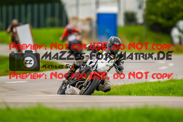 MaZZes_FotoMatrix_220917_8970 | TWIN CUP