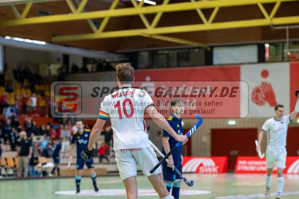 HK_20250118_101819 | 1/4 Finale 1. Bundesliga Halle Herren Crefelder HTC - Zehlendorfer Wespen am 18.1.2025 Halle Glockenspitz, Krefeld , Niklas Wellen ( Crefelder HTC 10 )