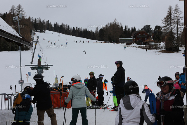 Generationen Skitag auf der Hochrindl | Bildershop von pixelworld.at - Realisiert mit Pictrs.com