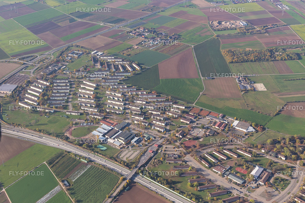 BAMF im Pattrick Henry Village | Luftbild: BAMF im Pattrick Henry Village im Ortsteil Patrick Henry Village in Heidelberg im Bundesland Baden-Württemberg in Deutschland. Foto: IMG_104234.jpg vom 31.10.2017 durch Werner Riehm/FLY-FOTO.de - Realisiert mit Pictrs.com