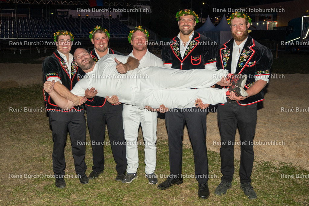 DSC08800 | René Burch leidenschaftlicher Fotograf aus Kerns in Obwalden.  Hier finden sie Sport, Landschaft und Natur Fotografie.
 - Realisiert mit Pictrs.com