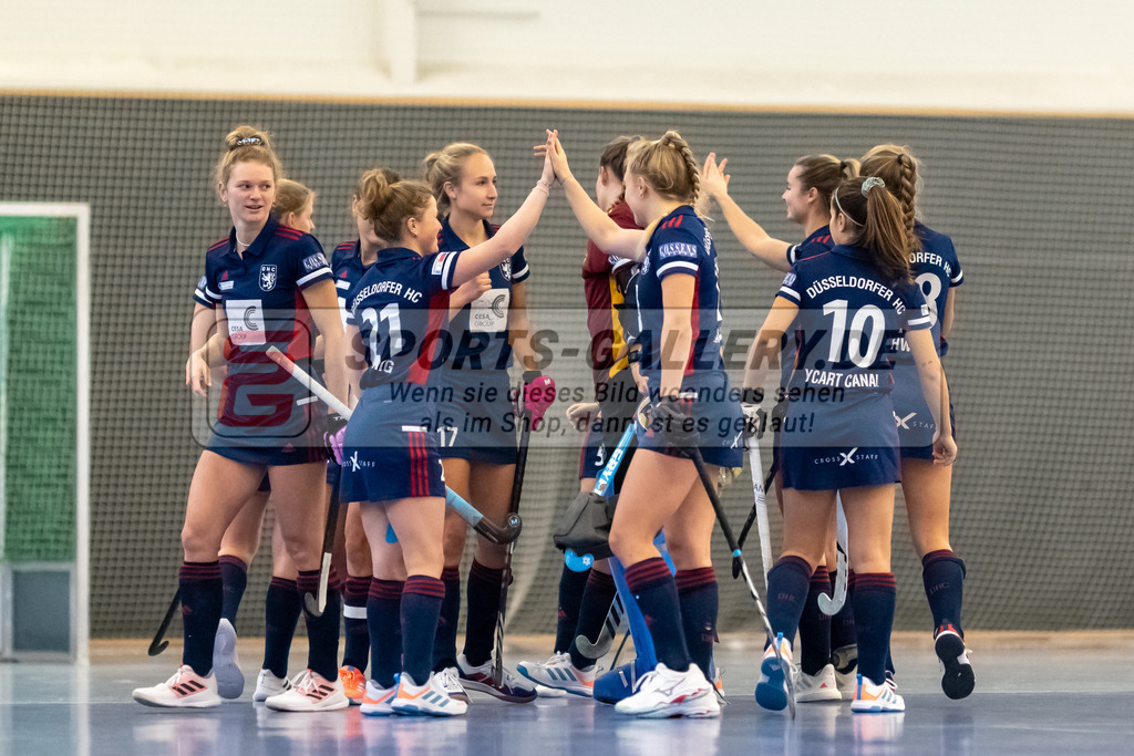 SFE_20221127_0032 | 1. Bundesliga Hockey Damen Düsseldorfer HC - Rot-Weiss Köln am 27.11.2022 in Düsseldorf (Düsseldorfer Hockeyclub 1905 e.V.), Photo: Stephan Fehrmann 2022 (Sports-Gallery)