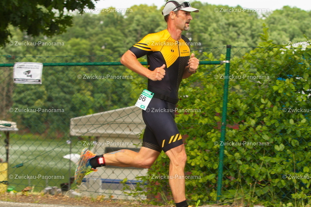2023_0630_KoberTriathlon_Jeder0569 | Urban. Natur. Panorama. Luftbild. 
Der Bildershop für aufregende Perspektiven!
Für Deko, Wandbild und Kalender!
Wir bringen LED-Bilder zum Leuchten!
