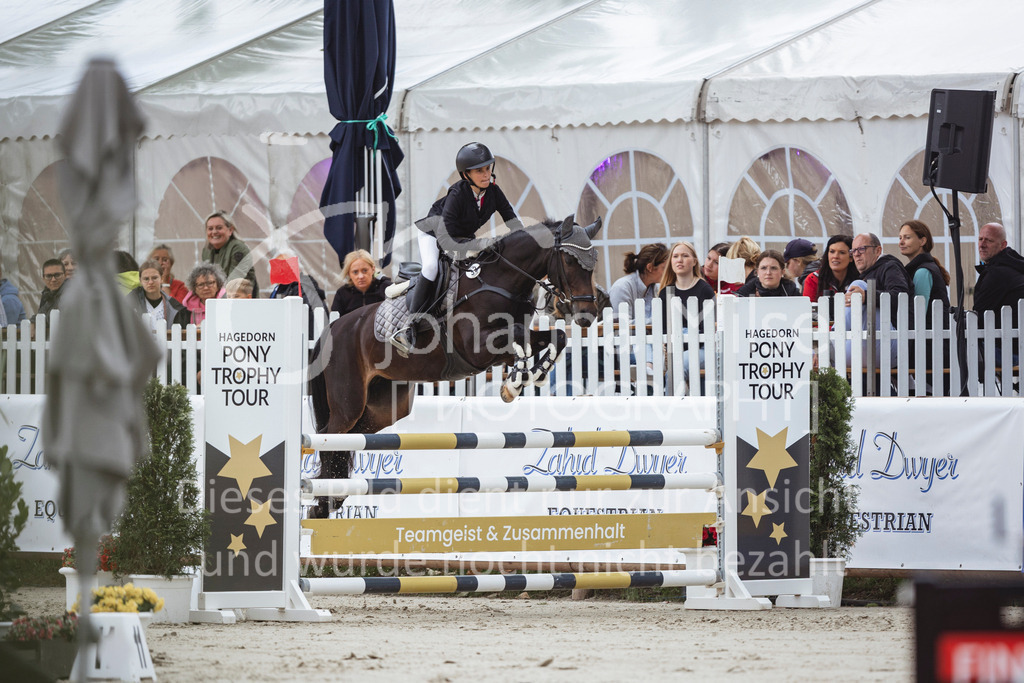 240713_BHO_PonyTrophy-363 | Deine schönsten Turniermomente als professionelle Fotos! Entdecke hochwertige Pferdesport-Fotografie im Online-Shop. Jetzt Fotos finden & bestellen!