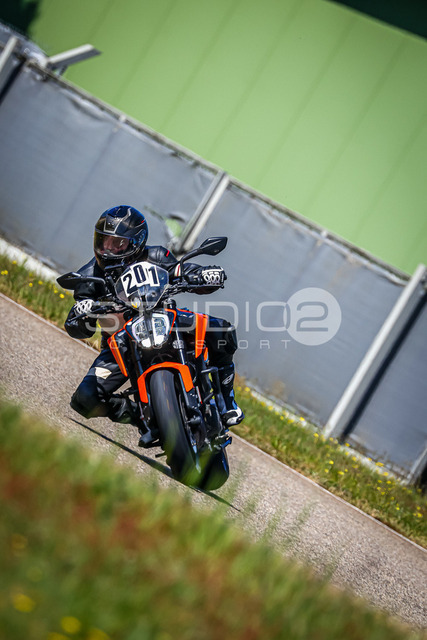 0201-260509DCB-030_201 | Deine Full-Service-Agentur für ✔️Videoproduktionen und ✔️Motorsportfotografie Jetzt Angebot anfragen!