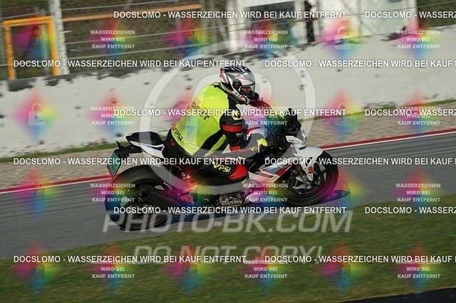 2025_10_22_PBK_21933 | Sportfotografie; SlowMotion; Video; Rennstrecke; Hafeneger; RSE; Speer; Trackday; Motorsportarena; Hockenheimring; Brno; Most; Barcelona; Valencia, Benny; Kaetzmer;