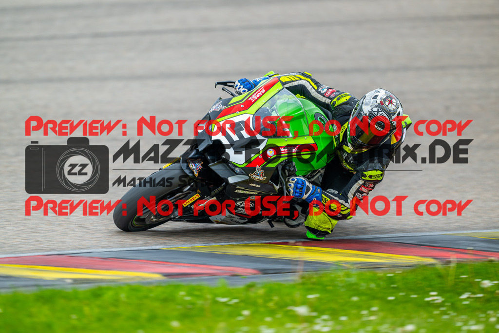 MaZZes_FotoMatrix_240504_6007705_3820 | STK1000