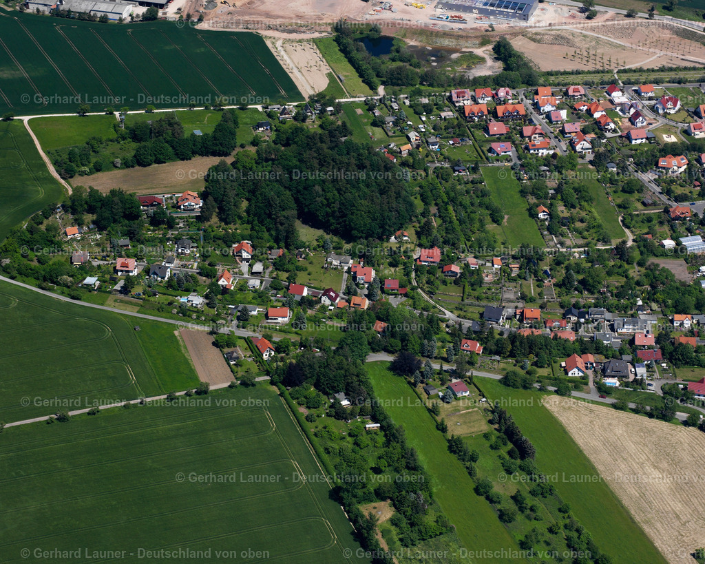 2634155 | HEILBAD HEILIGENSTADT 09.06.2006 Wohngebiet einer Einfamilienhaus- Siedlung  in Heilbad Heiligenstadt im Bundesland Thüringen, Deutschland // Single-family residential area of settlement  in Heilbad Heiligenstadt in the state Thuringia, Germany Foto: Gerhard Launer
