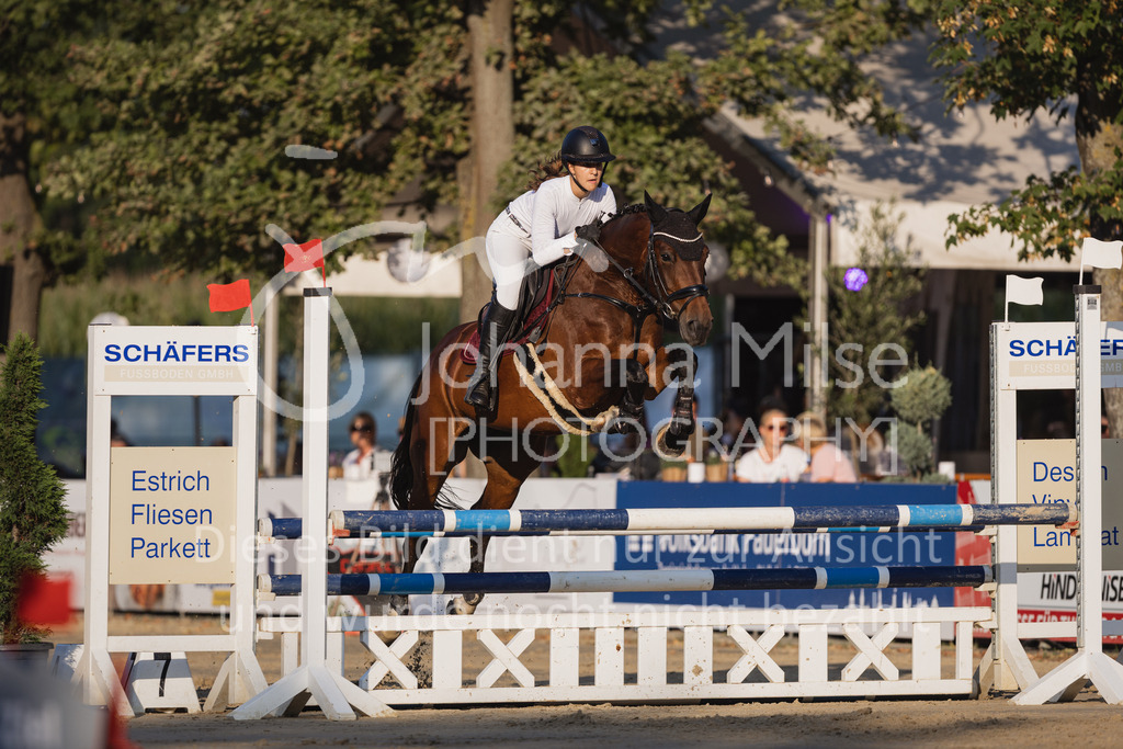 230823_Delbrueck_Stil-A1-186 | Deine schönsten Turniermomente als professionelle Fotos! Entdecke hochwertige Pferdesport-Fotografie im Online-Shop. Jetzt Fotos finden & bestellen!