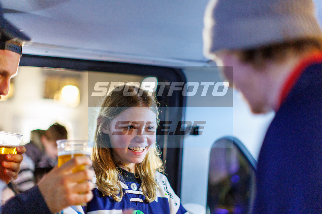 Iserlohn Roosters - Red Bull Muenchen | 
DEL: Iserlohn Roosters - Red Bull Muenchen - Realisiert mit Pictrs.com