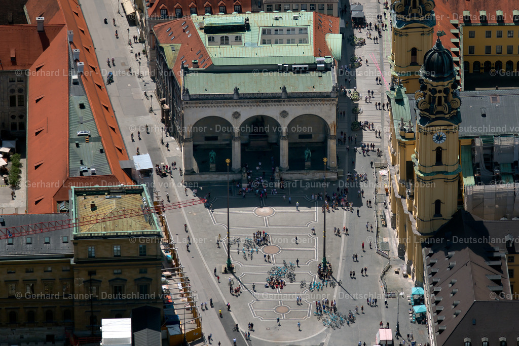 3804141 | Odeonsplatz und Feldherrnhalle, München im Bundesland Bayern
